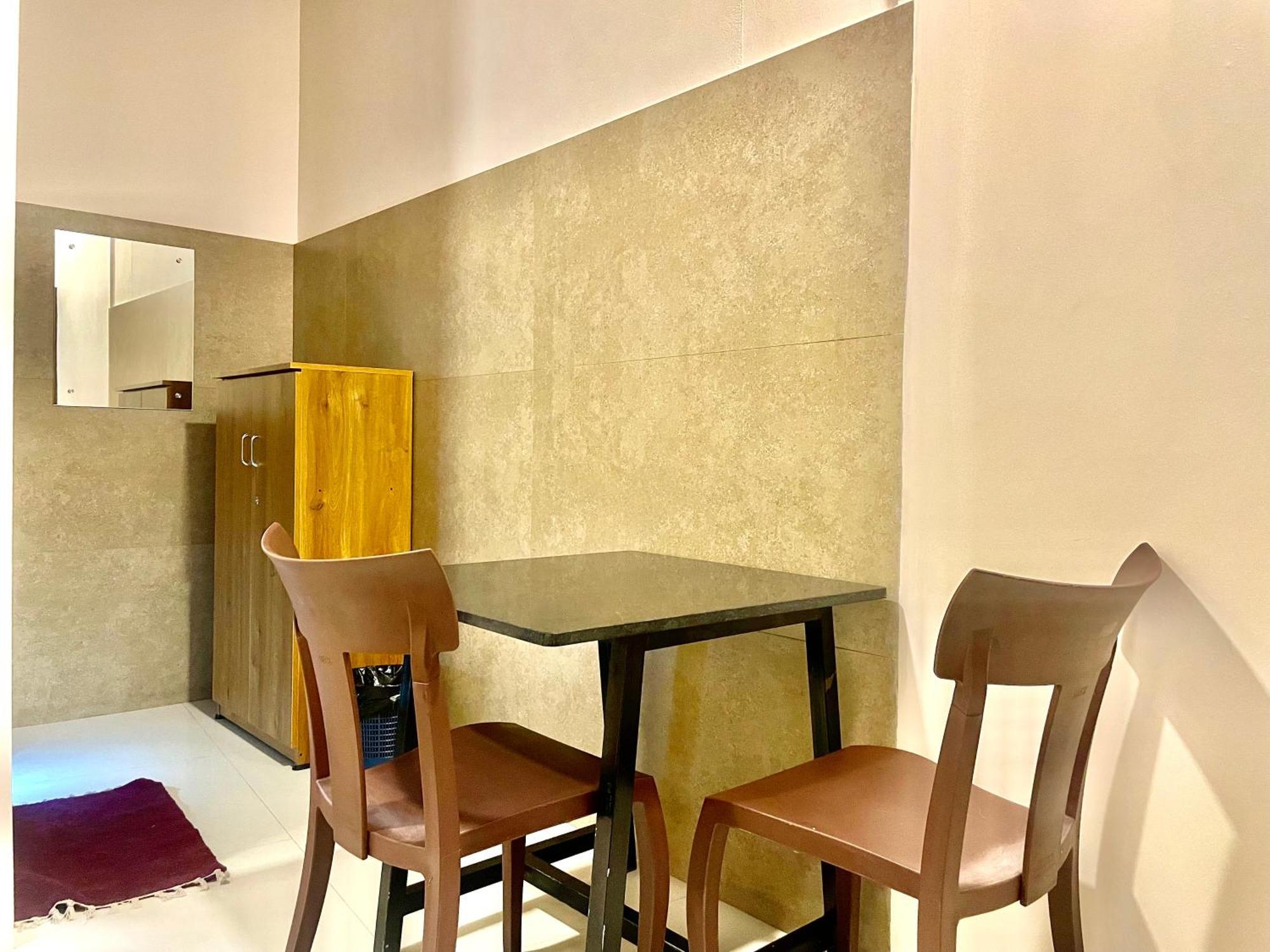Hotel Reach Residency Kochi Exterior foto